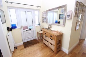 Photo 17- click for photo gallery